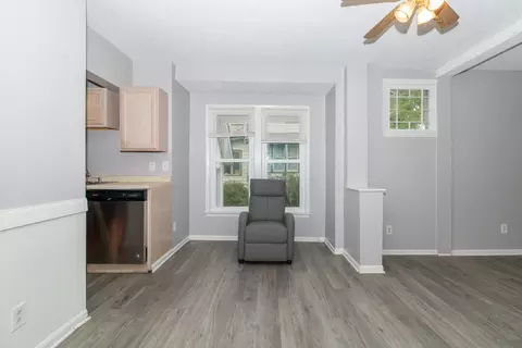 Living - 2015 E Jackson St, Bloomington, IL 61701 photo 5 of 5
