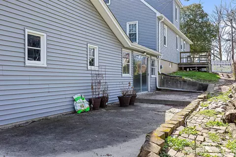 222 Hillside Ct, Wheaton, IL 60187 photo 18