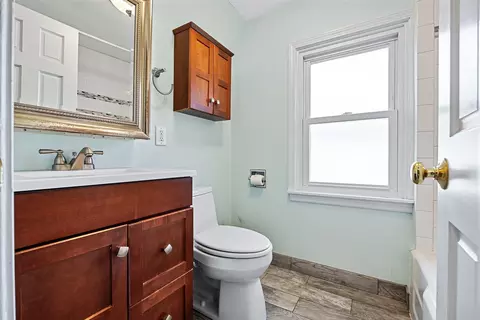 222 Hillside Ct, Wheaton, IL 60187 photo 7