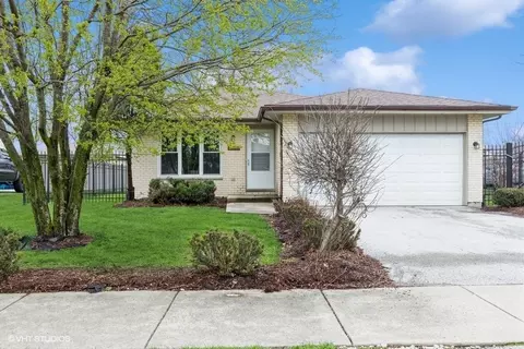 16615 Finch Ave, Harvey, IL 60426