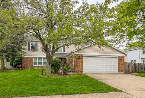 1025 Hobson Dr, Buffalo Grove, IL 60089
