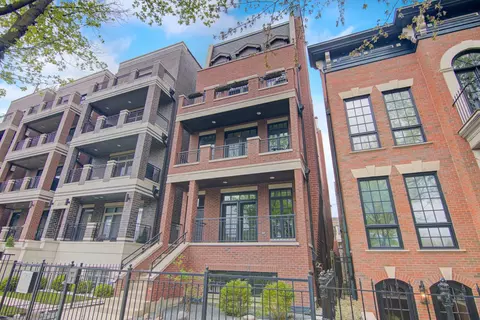 2044 N Burling St #2, Chicago, IL 60614