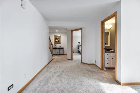 Bedroom - 2313 Bluejay Trl, Elgin, IL 60123 photo 6 of 8