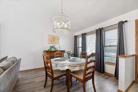Dining - 2313 Bluejay Trl, Elgin, IL 60123 photo 2 of 3