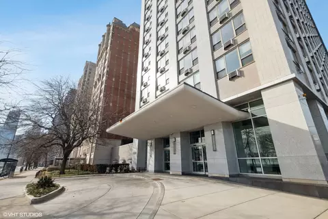 1550 N Lake Shore Dr #30E, Chicago, IL 60610