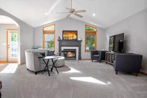 Living - 9358 Abbey Way, Downs, IL 61736 photo 2 of 4