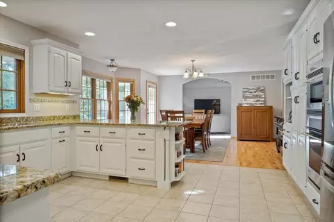 Kitchen - 9358 Abbey Way, Downs, IL 61736 photo 4 of 8