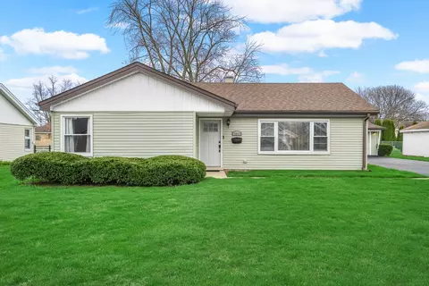 11613 S Natchez Ave, Worth, IL 60482