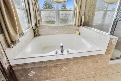1810 Broadsmore Dr, Algonquin, IL 60102 photo 29
