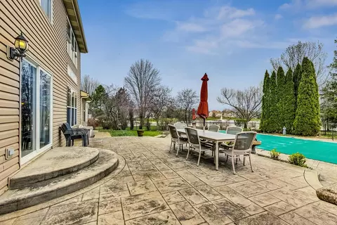1810 Broadsmore Dr, Algonquin, IL 60102 photo 52