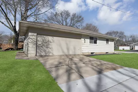 Other - 544 Summit St, Algonquin, IL 60102 photo 11 of 14