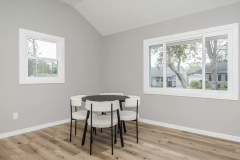 Dining - 17 Ryan Dr, Bloomington, IL 61701 photo 1 of 3