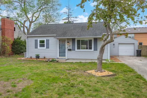 Exterior - 17 Ryan Dr, Bloomington, IL 61701 photo 10 of 16
