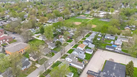 View/Area - 17 Ryan Dr, Bloomington, IL 61701 photo 2 of 3