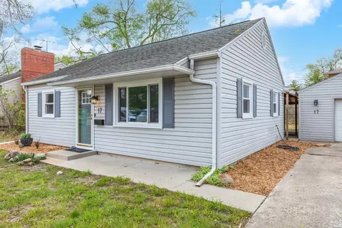 Exterior - 17 Ryan Dr, Bloomington, IL 61701 photo 13 of 16