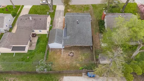 Exterior - 17 Ryan Dr, Bloomington, IL 61701 photo 16 of 16