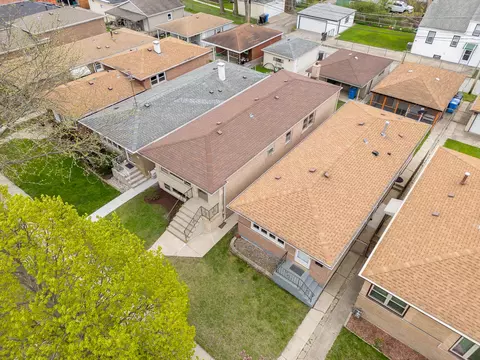 Exterior - 2741 E 130th St, Chicago, IL 60633 photo 8 of 8