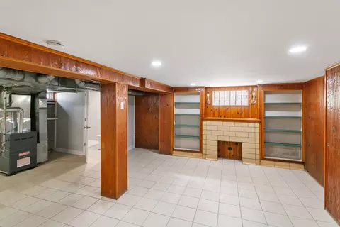 Living - 111 N Irving Ave, Hillside, IL 60162 photo 2 of 2