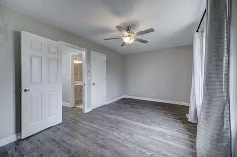 Bedroom - 3488 Fox Hill Rd, Aurora, IL 60504 photo 2 of 3