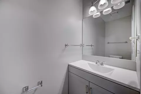 Bath - 3488 Fox Hill Rd, Aurora, IL 60504 photo 1 of 2