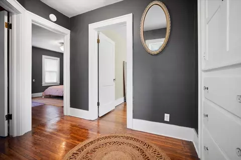 Entry Way - 515 S State St, Bloomington, IL 61701 photo 4 of 4