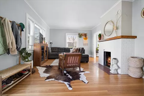 Living - 515 S State St, Bloomington, IL 61701 photo 2 of 3