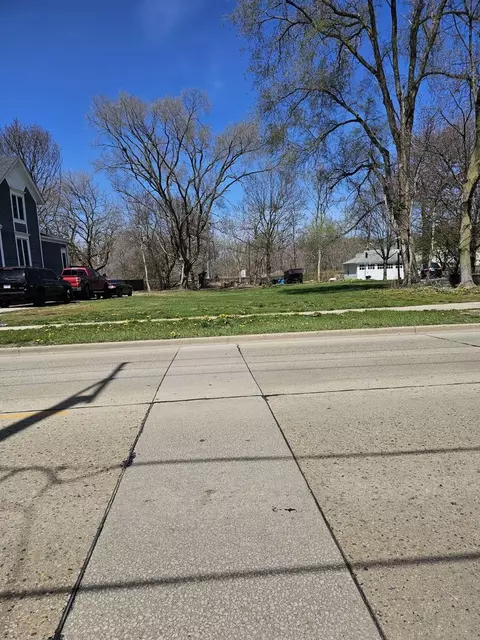 347 W Washington St, West Chicago, IL 60185