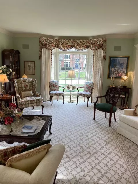 Living - 2052 Stonebridge Ct, Wheaton, IL 60189 photo 1 of 6
