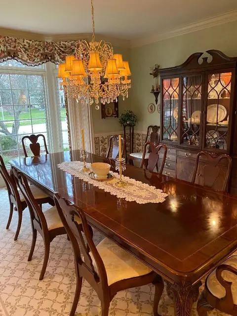 Dining - 2052 Stonebridge Ct, Wheaton, IL 60189 photo 1 of 3