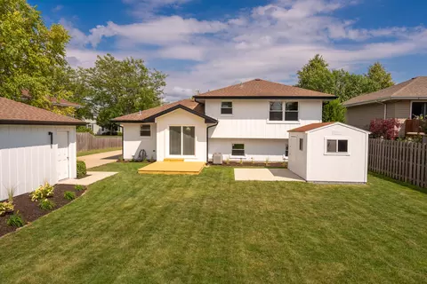 Exterior - 2113 Mystic Dr, Plainfield, IL 60585 photo 2 of 11