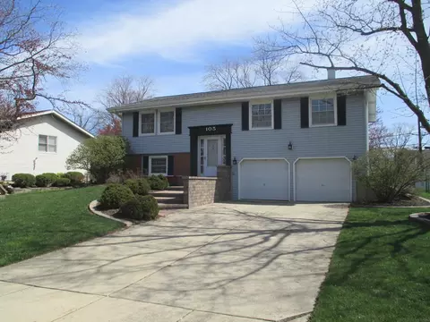 2 S105 Beaumont Ln, Lombard, IL 60148