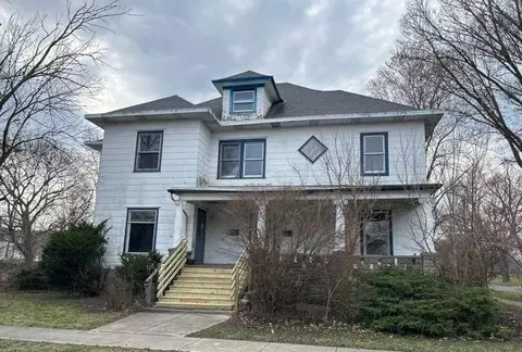 421 N Church St, Gibson City, IL 60936