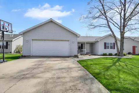 314 S Mcguire Dr, Manteno, IL 60950