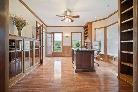 Entry Way - 607 Ironwood Cc Dr, Normal, IL 61761 photo 3 of 6