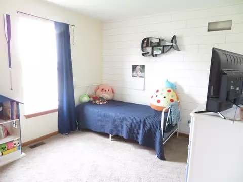Bedroom - 2014 Heatherstone Ct, Plainfield, IL 60586 photo 4 of 4