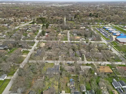 View/Area - 8617 Beech Ave, Munster, IN 46321 photo 2 of 4