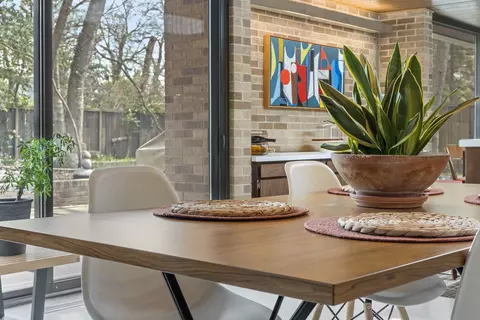 Dining - 8617 Beech Ave, Munster, IN 46321 photo 3 of 5