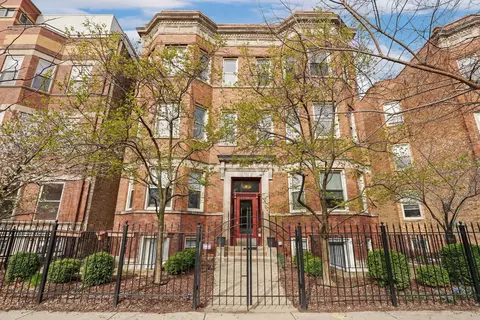 4448 N Dover St #2, Chicago, IL 60640