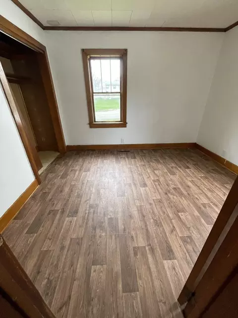 210 E 3rd St, Spring Valley, IL 61362 photo 8