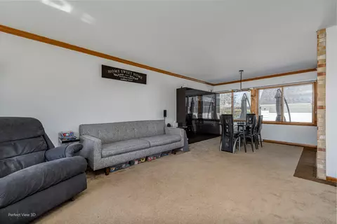 Living - 280 Springfield Ter, Des Plaines, IL 60018 photo 1 of 1