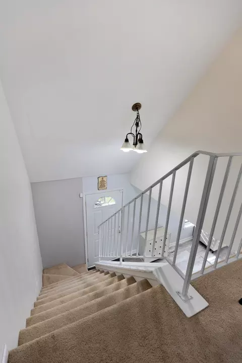 Entry Way - 1070 Division St, Geneva, IL 60134 photo 1 of 1
