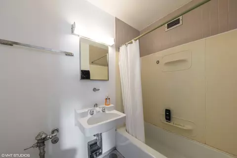 1400 E 55th Pl #1012S, Chicago, IL 60637 photo 10