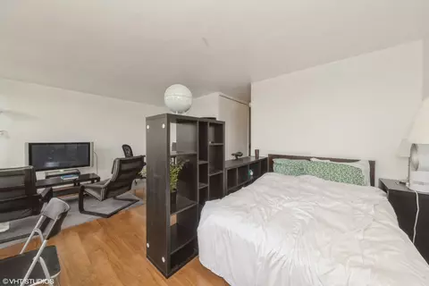 1400 E 55th Pl #1012S, Chicago, IL 60637 photo 7