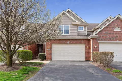 12653 Yorkshire Dr, Homer Glen, IL 60491