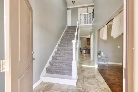 Entry Way - 2608 Fieldstone Ct, Normal, IL 61761 photo 1 of 3
