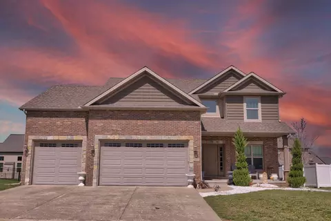 2608 Fieldstone Ct, Normal, IL 61761