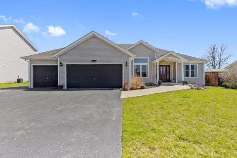 15561 Bombay Blvd, South Beloit, IL 61080