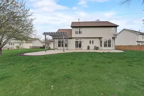Exterior - 333 Millstream Ln, Oswego, IL 60543 photo 4 of 4