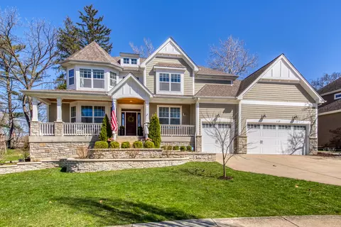 113 N Parkside Ave, Glen Ellyn, IL 60137