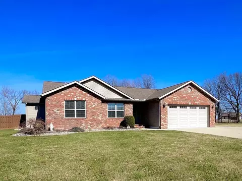 13819 Pierland Ct, Pocahontas, IL 62275